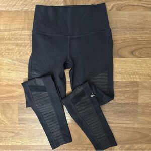 Alo Yoga Moto Leggings